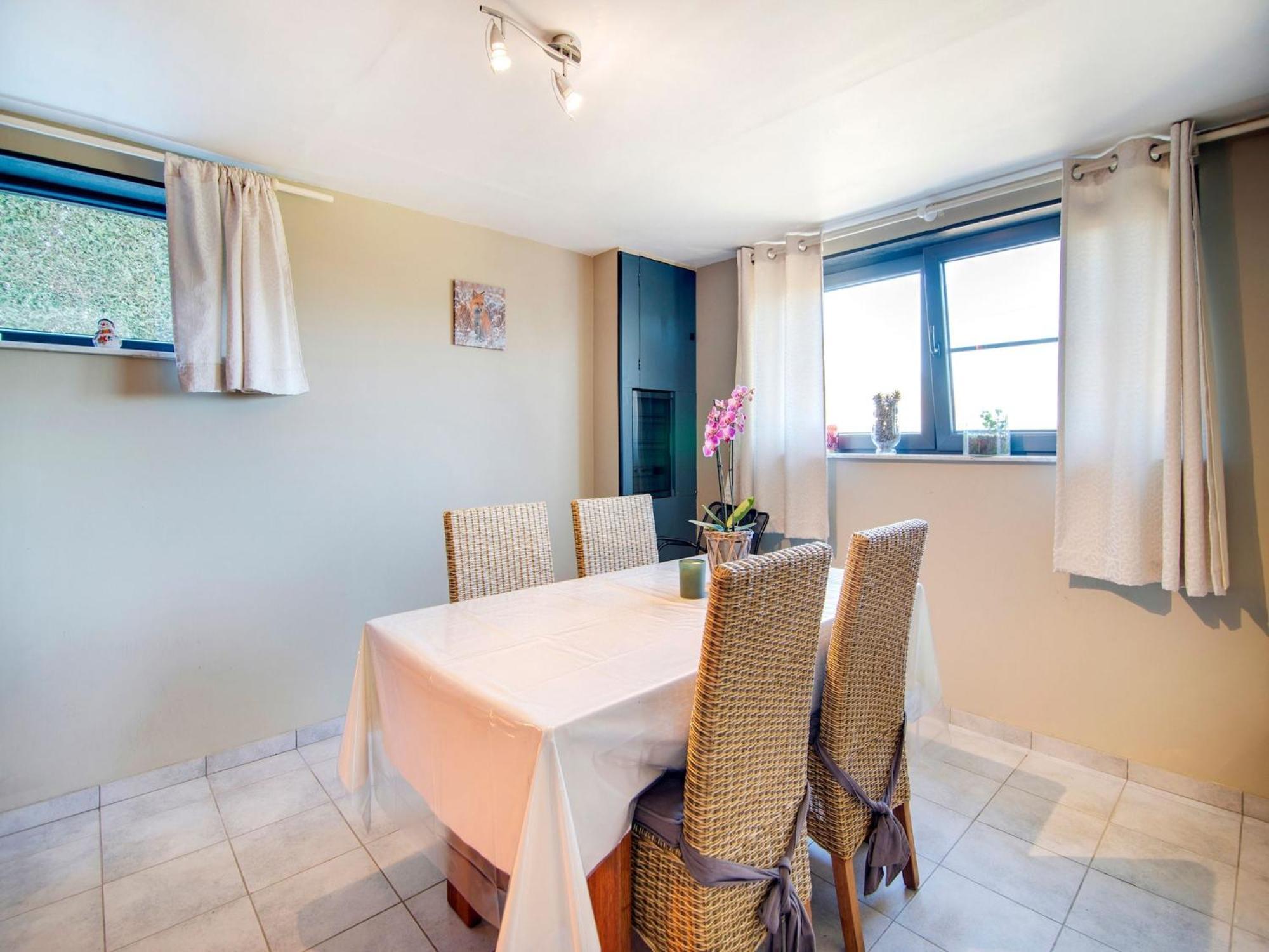 Sophisticated Holiday Home In Lierneux Near Forest 外观 照片